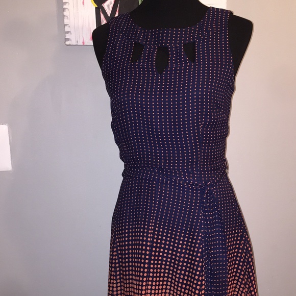 Dresses & Skirts - Sun dress 👗